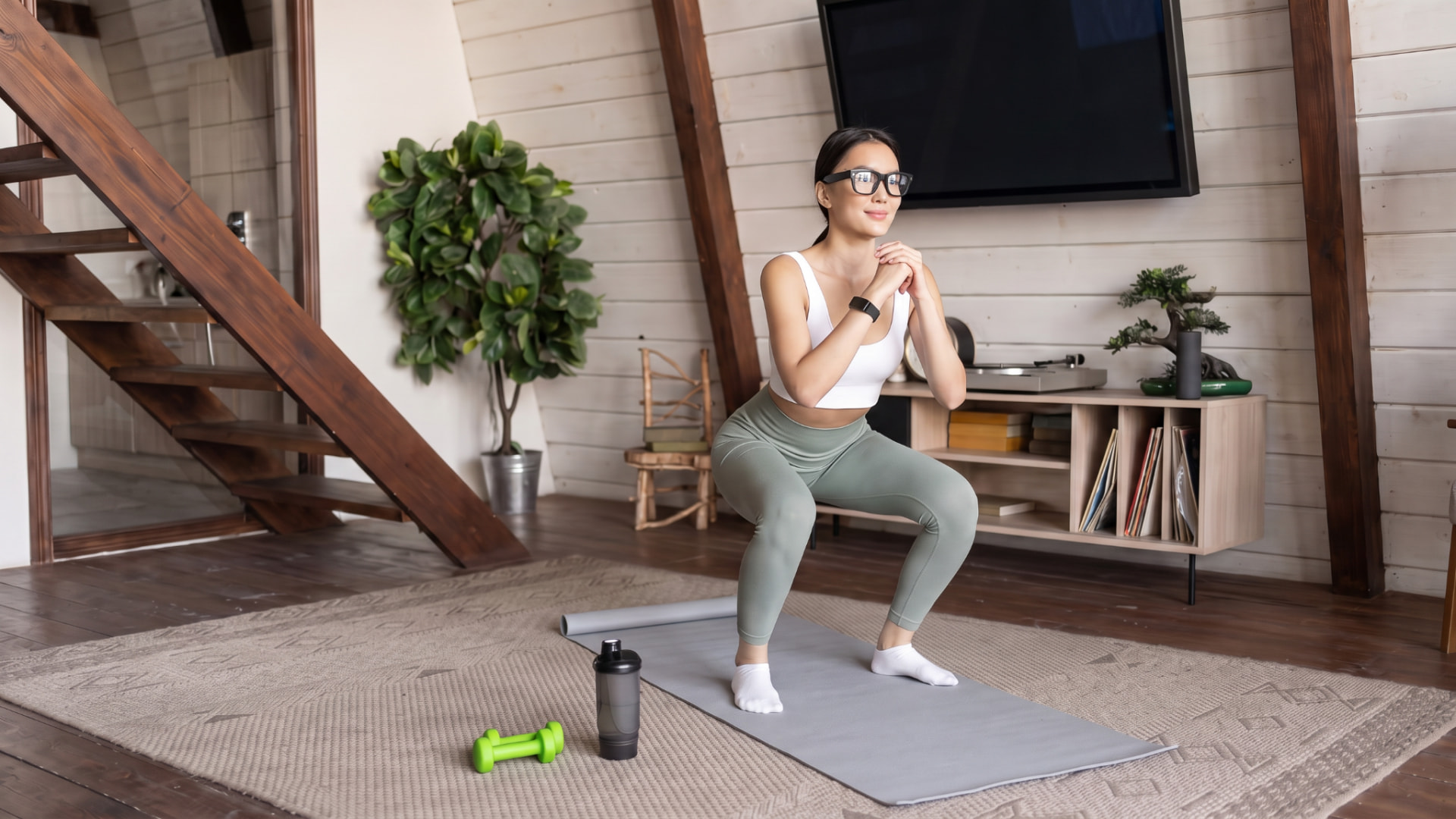 Everyday smart glasses use cases such as navigation and workout information